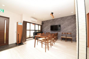 和ノ楓cottage第三 新宿の2階建て4室2シャワー2トイレ